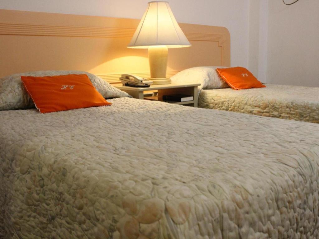 Hotel Galleria Davao Экстерьер фото