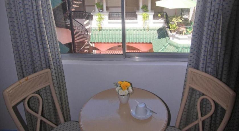 Hotel Galleria Davao Экстерьер фото