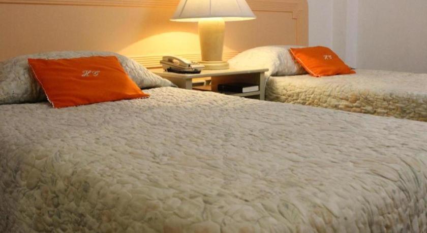 Hotel Galleria Davao Экстерьер фото