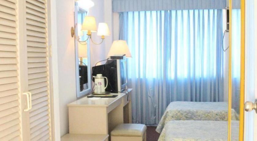 Hotel Galleria Davao Экстерьер фото